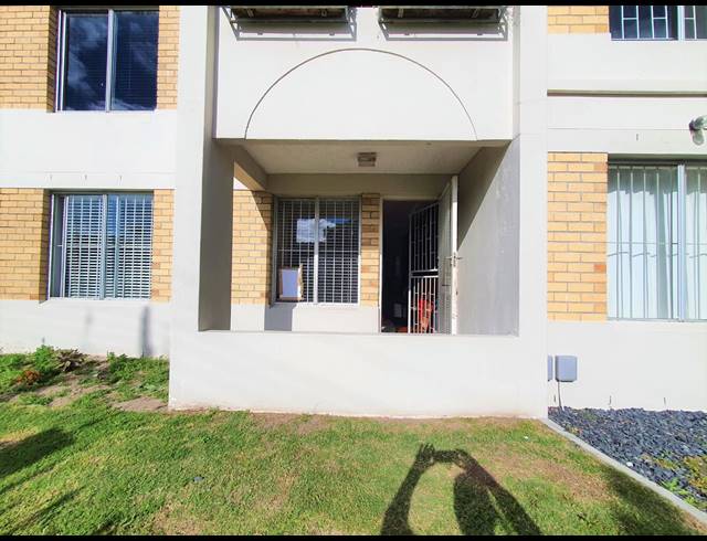 3 BEDROOM APARTMENT FOR SALE IN CHURCHILL ESTATE